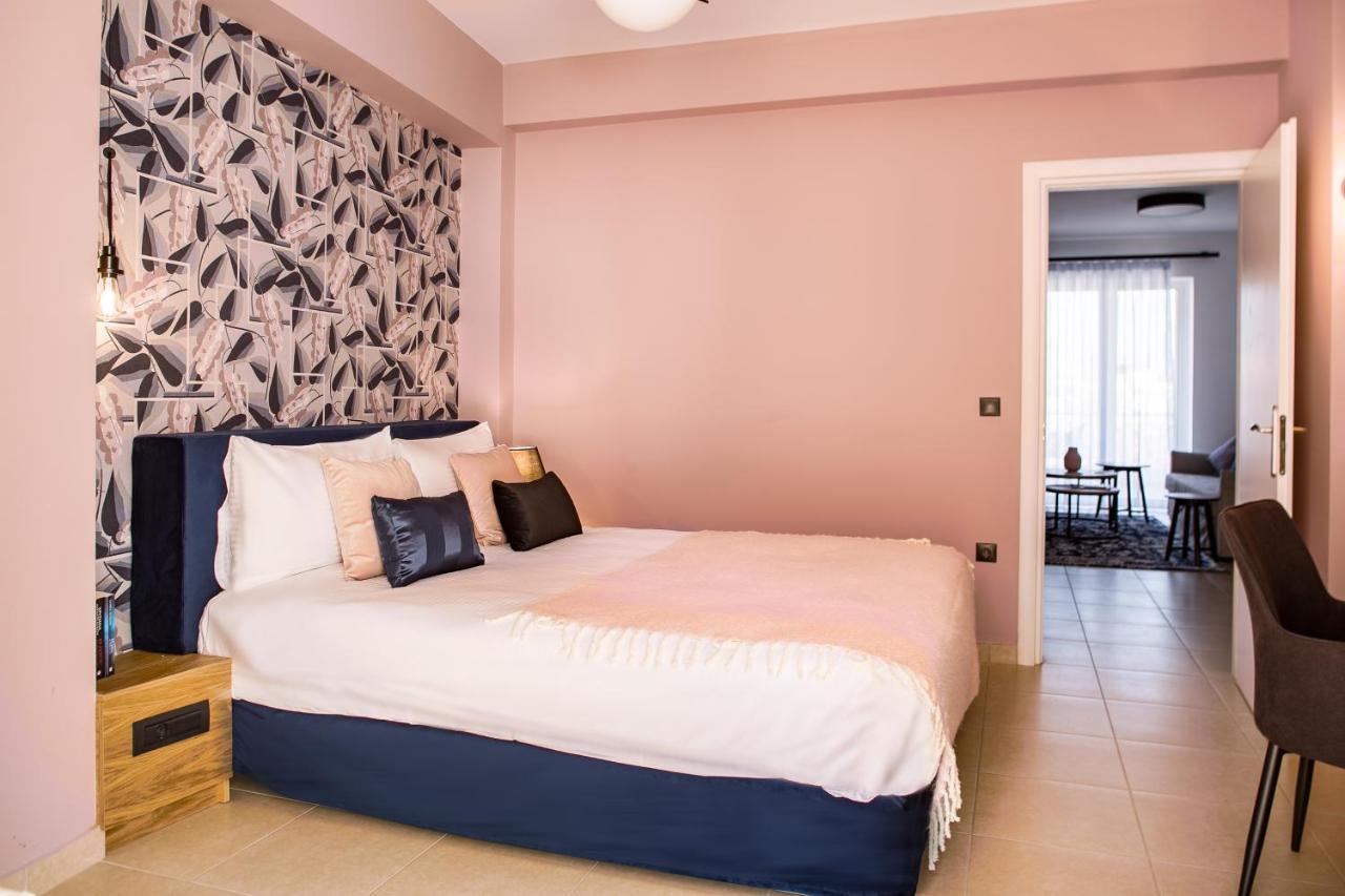 Living In Nafplio Urban Chic Apartments ภายนอก รูปภาพ