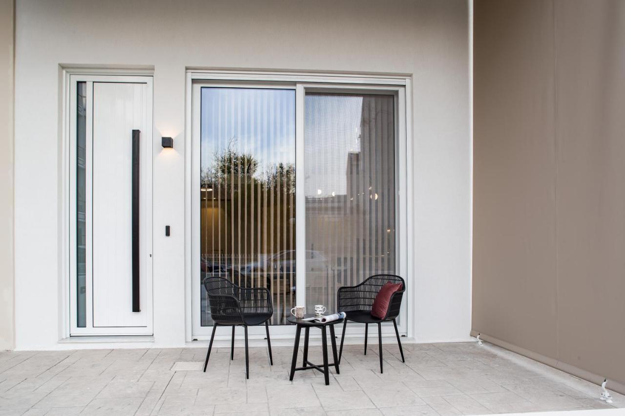 Living In Nafplio Urban Chic Apartments ภายนอก รูปภาพ