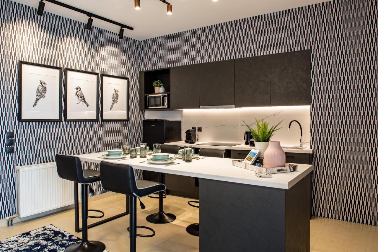 Living In Nafplio Urban Chic Apartments ภายนอก รูปภาพ
